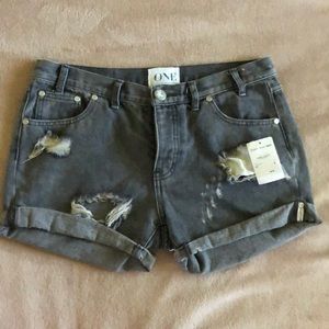 One Teaspoon Chargers shorts